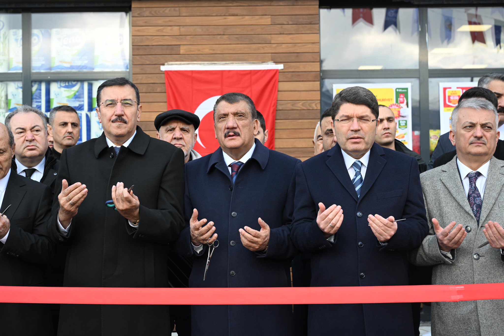 Esenlik Marketlerin 40. Şubesi Açıldı