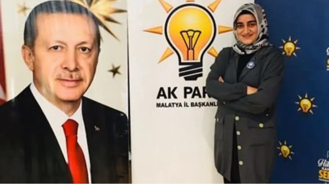Esin Tanrıverdi Ak Parti İl Kadın Kolları Başkanlığına Atandı