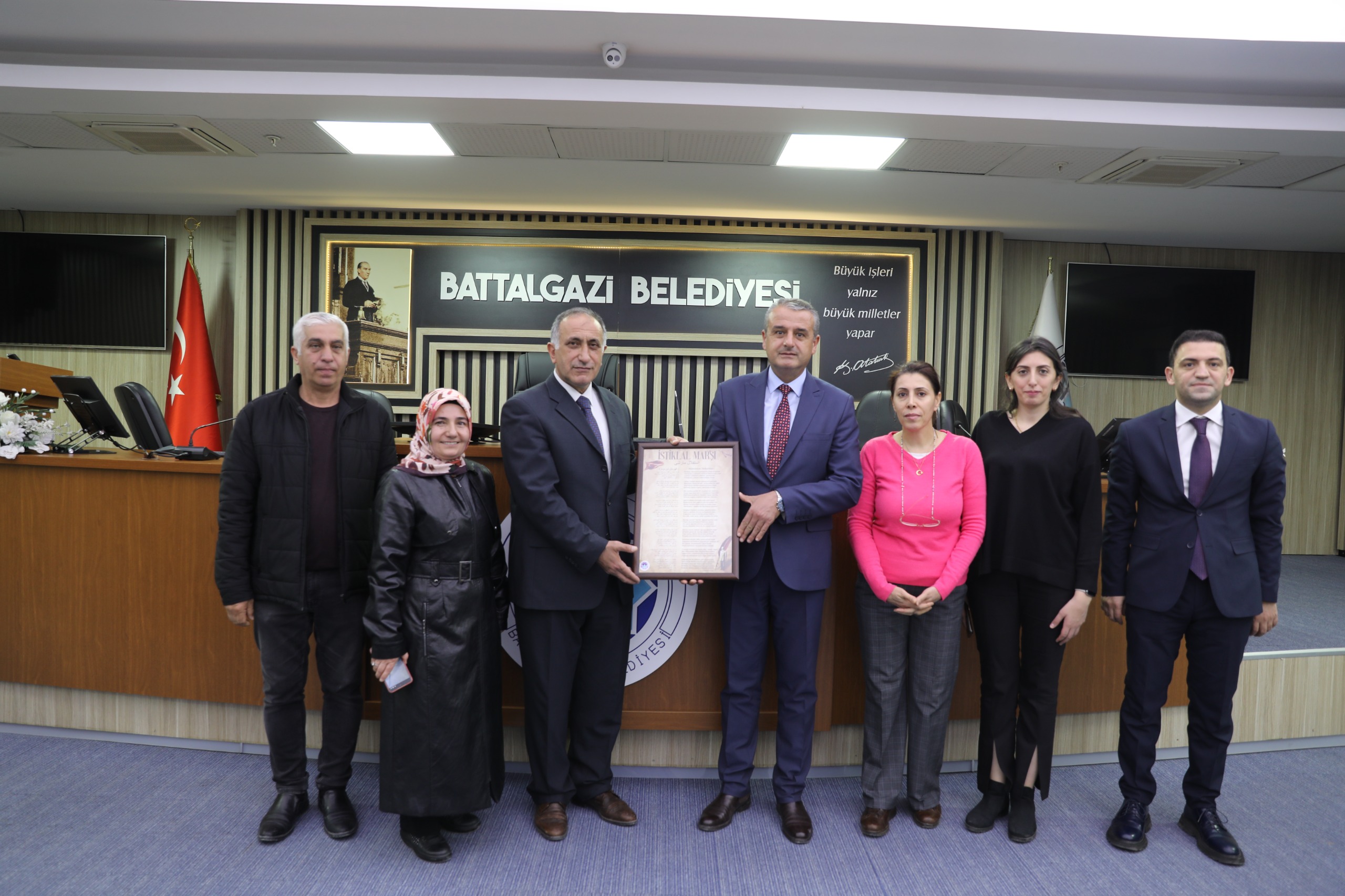 Fatih İlkokulu Öğrencileri Battalgazi Belediyesi’nde Hizmetleri İnceledi