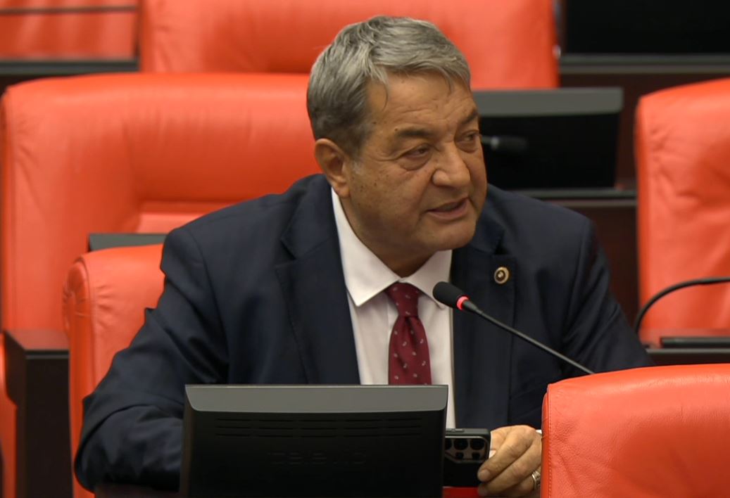 FENDOĞLU SAĞLIK BAKANLIĞINDAN; “MALATYA EĞİTİM VE ARAŞTIRMA HASTANESİNDE CERRAHİ YOĞUN BAKIM ÜNİTESİ VE PKU HASTALARI İÇİN LABORATUVAR AÇILMASINI” TALEP ETTİ.