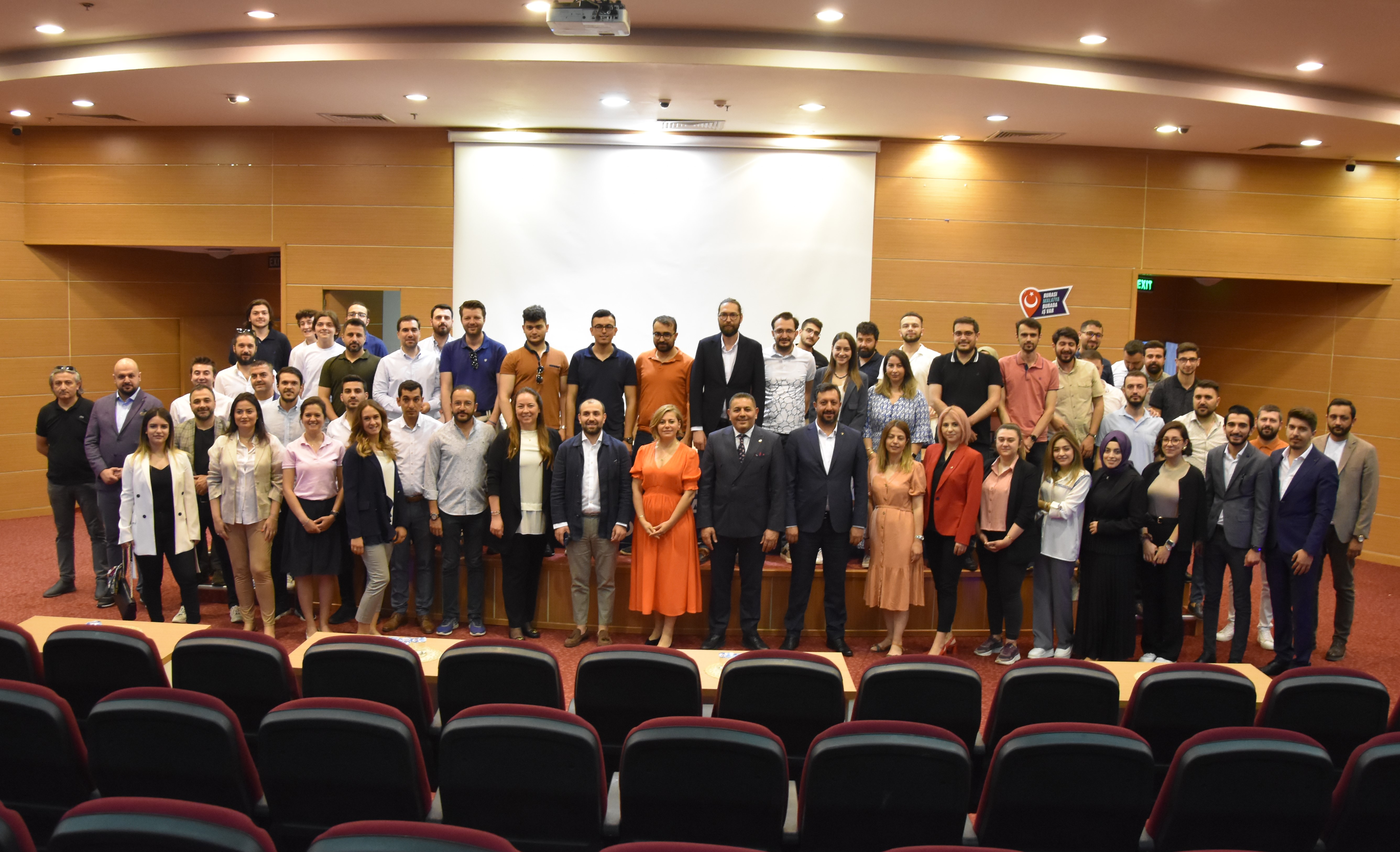 Genç Girişimciler MTSO’da Bir Araya Geldi