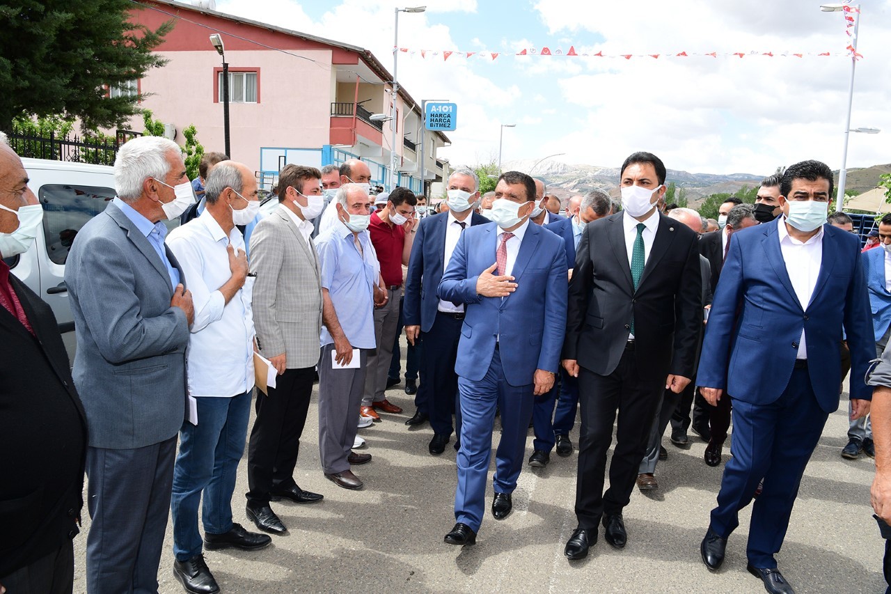 Gürkan:Türkiye’ye örnek olacak hizmetleri yapacağız