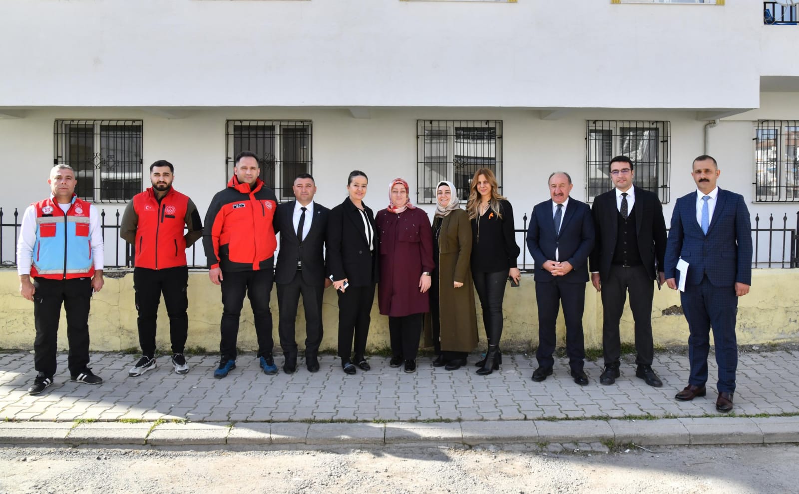 Hanife Yazıcı'dan Ev Ziyareti