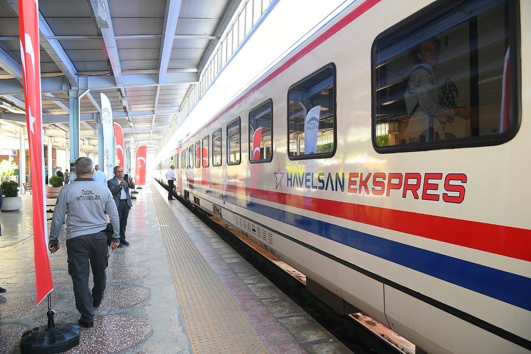 Havelsan Ekspresi Bilim Treni Malatya'da