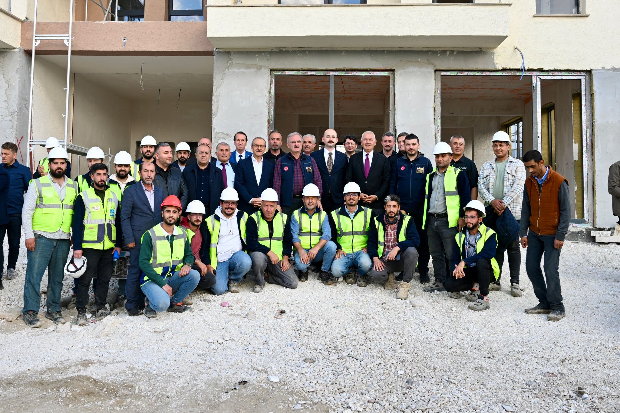 İçişleri Bakan Yardımcısı Münir Karaloğlu  İlimizde Bir Dizi Programlara Katıldı