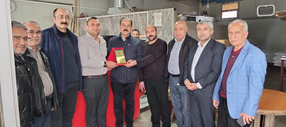 "Hak Etmediğimiz Parayı Alamayız" Esnaftan Örnek Davranış