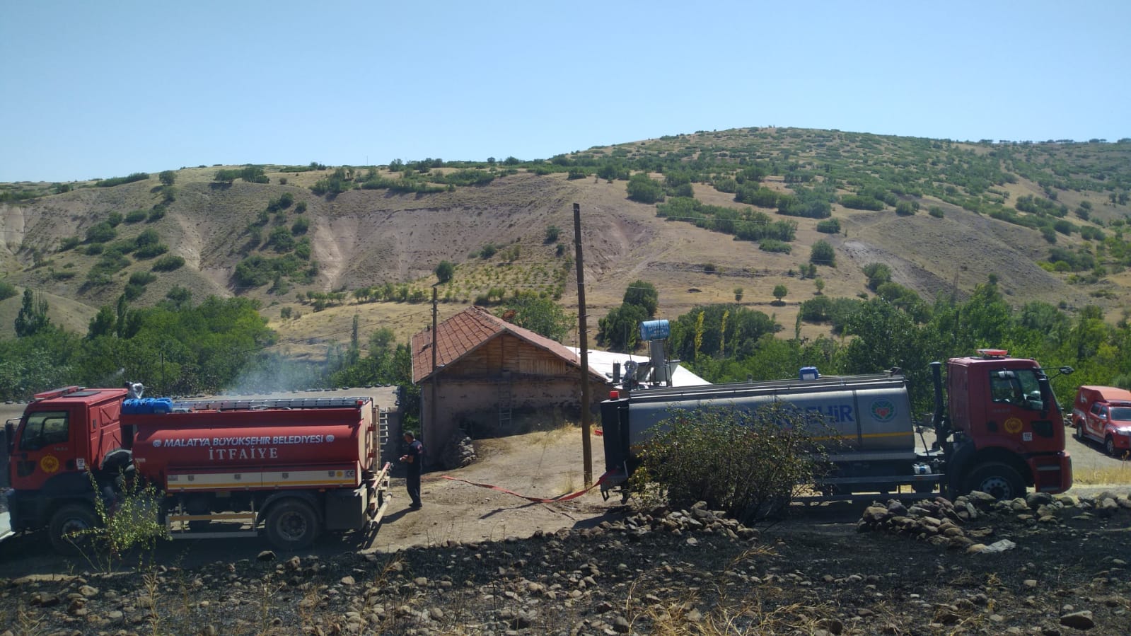 İtfaiye Yangınlara Karşı  Vatandaşları Uyardı