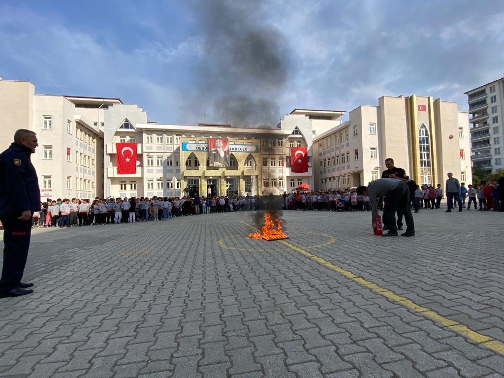 İtfaiyeden Öğrencilere Eğitim