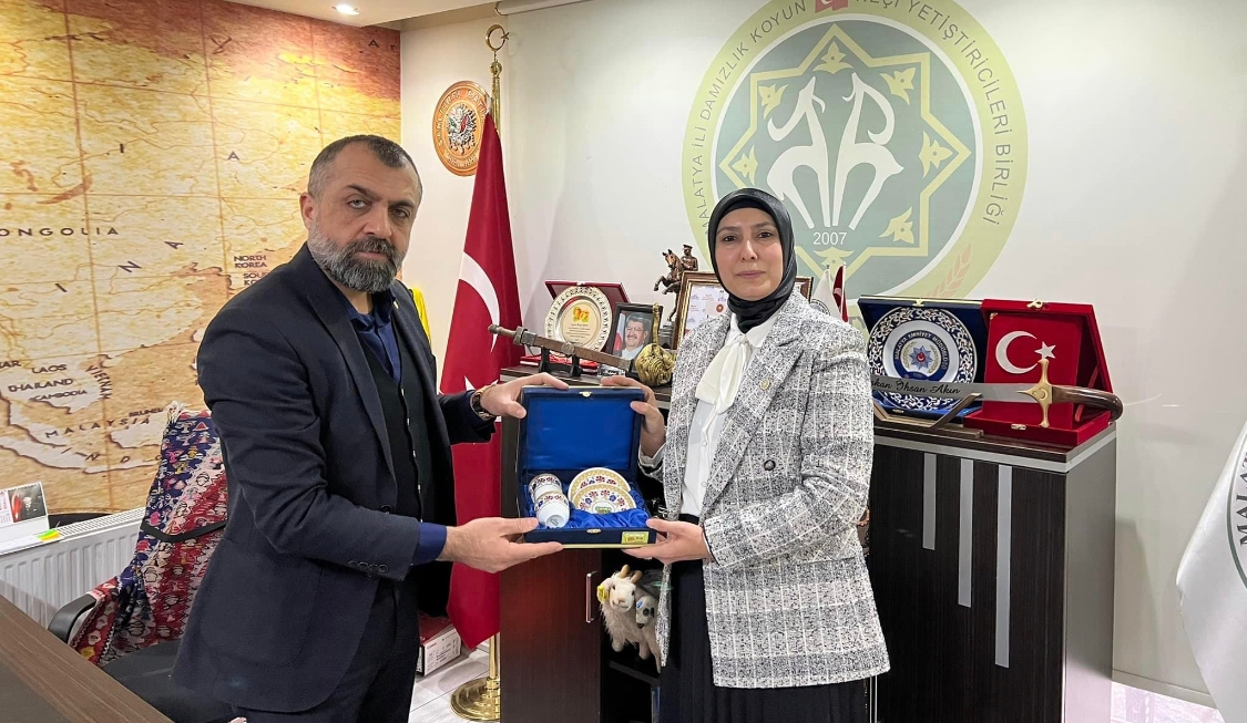 İYİ Parti'den Damızlık Koyun Keçi Yetiştiricileri Birliğine Ziyaret