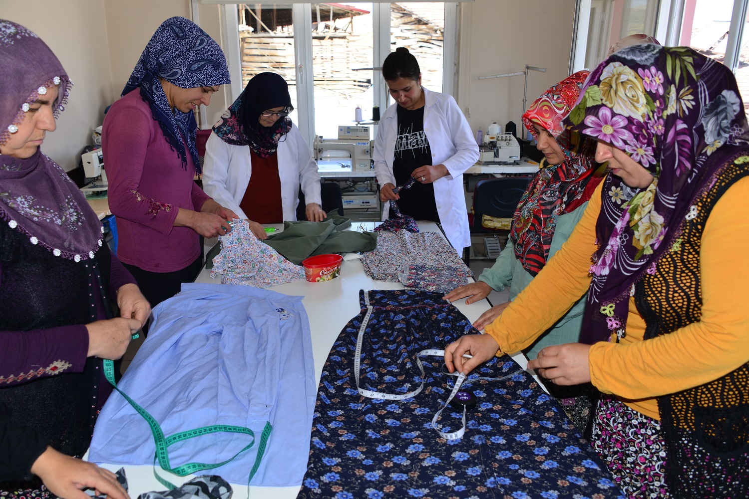 “Kadınların El Emeği Göz Nuru Çalışmaları Göz Dolduruyor”