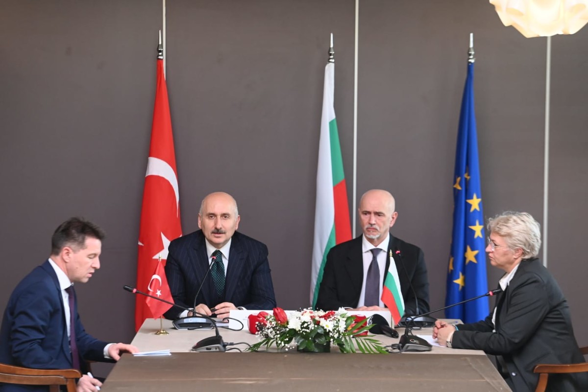 Karaismailoğlu, "Bulgaristan Sınır Kapısında Geçiş Hızlandı"