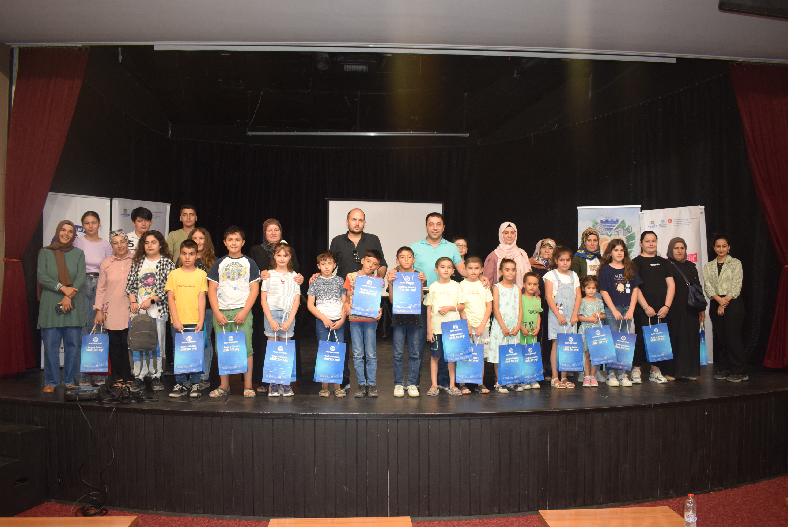 Kent Konseyinden ‘Yalnız Değilsin Biz Bir Aileyiz' Programı