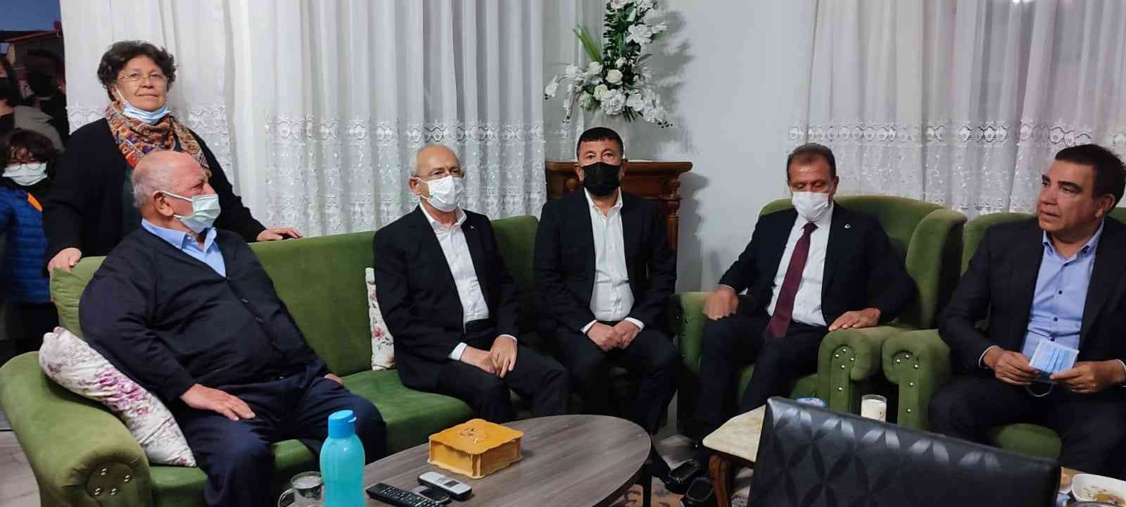 Kılıçdaroğlu’dan Veli Ağbaba’ya taziye ziyareti