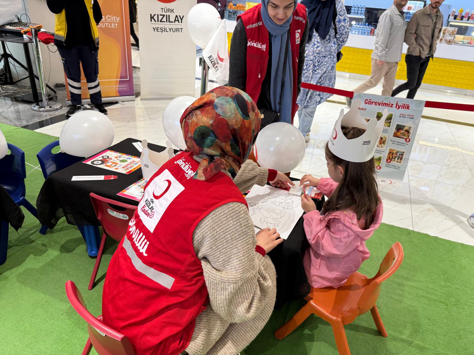 Kızılay Haftasında Minik Kalplere Dokunan Etkinlik
