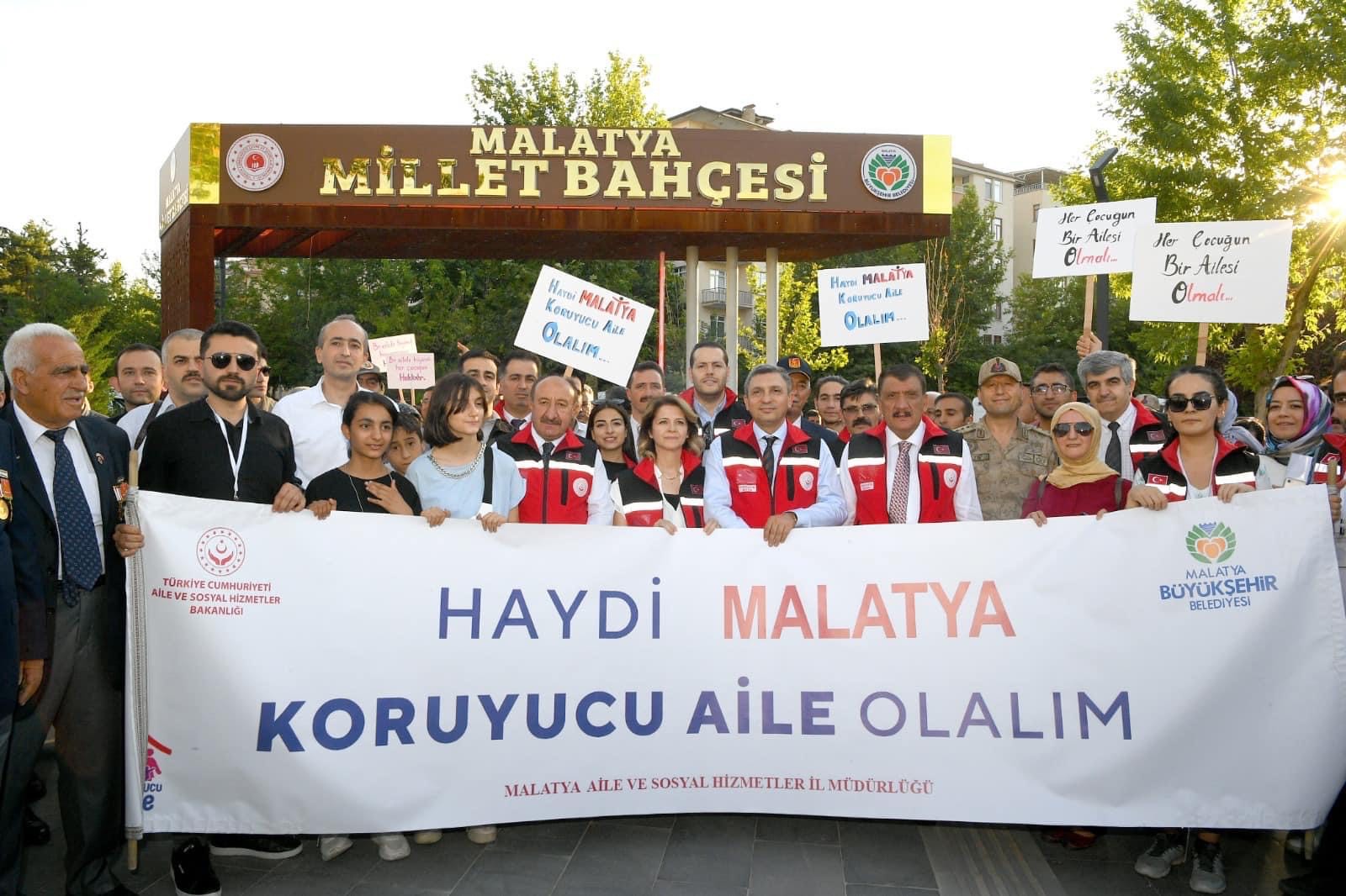 Koruyucu Aile Günü Yürüyüşü Düzenlendi