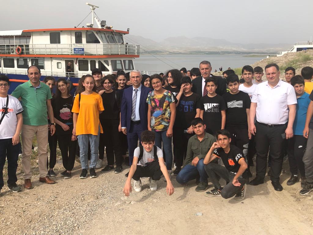 LGS Öğrencileri İçin Tekne Turu Düzenlendi