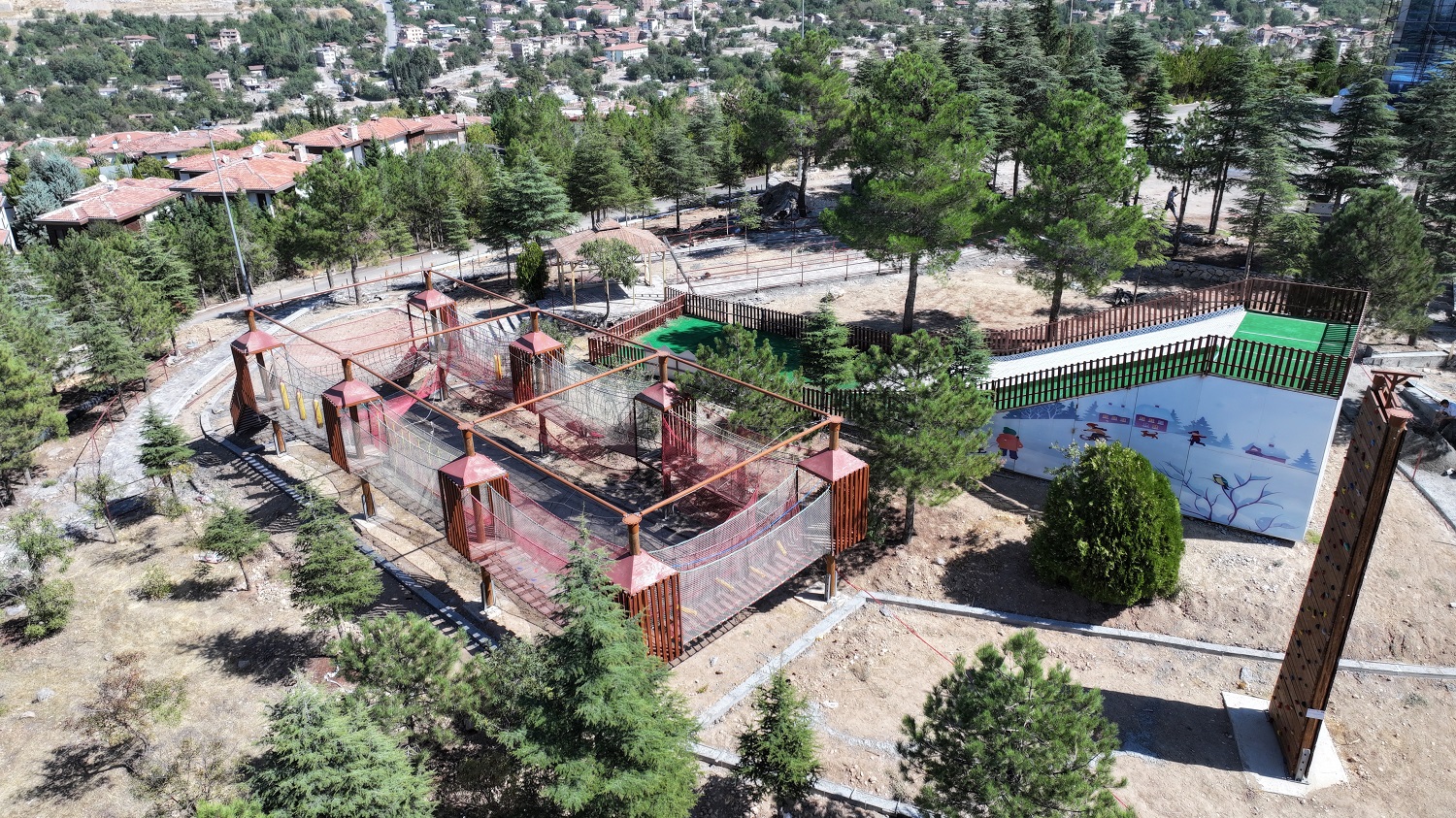 Macera Parkı Yakında Gençlerin Hizmetinde