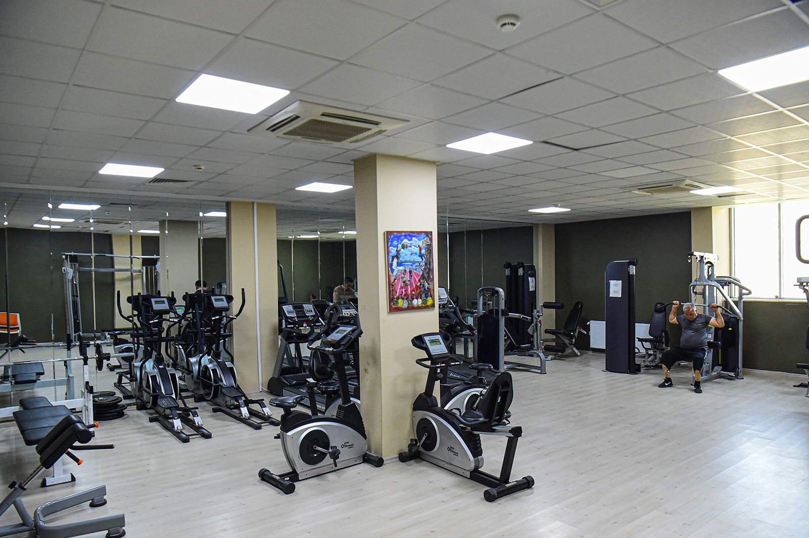 MALATYA BÜYÜKŞEHİR BELEDİYESİ FİTNESS SALONU YÜZLERCE ENGELLİ BİREYE HİZMET VERİYOR