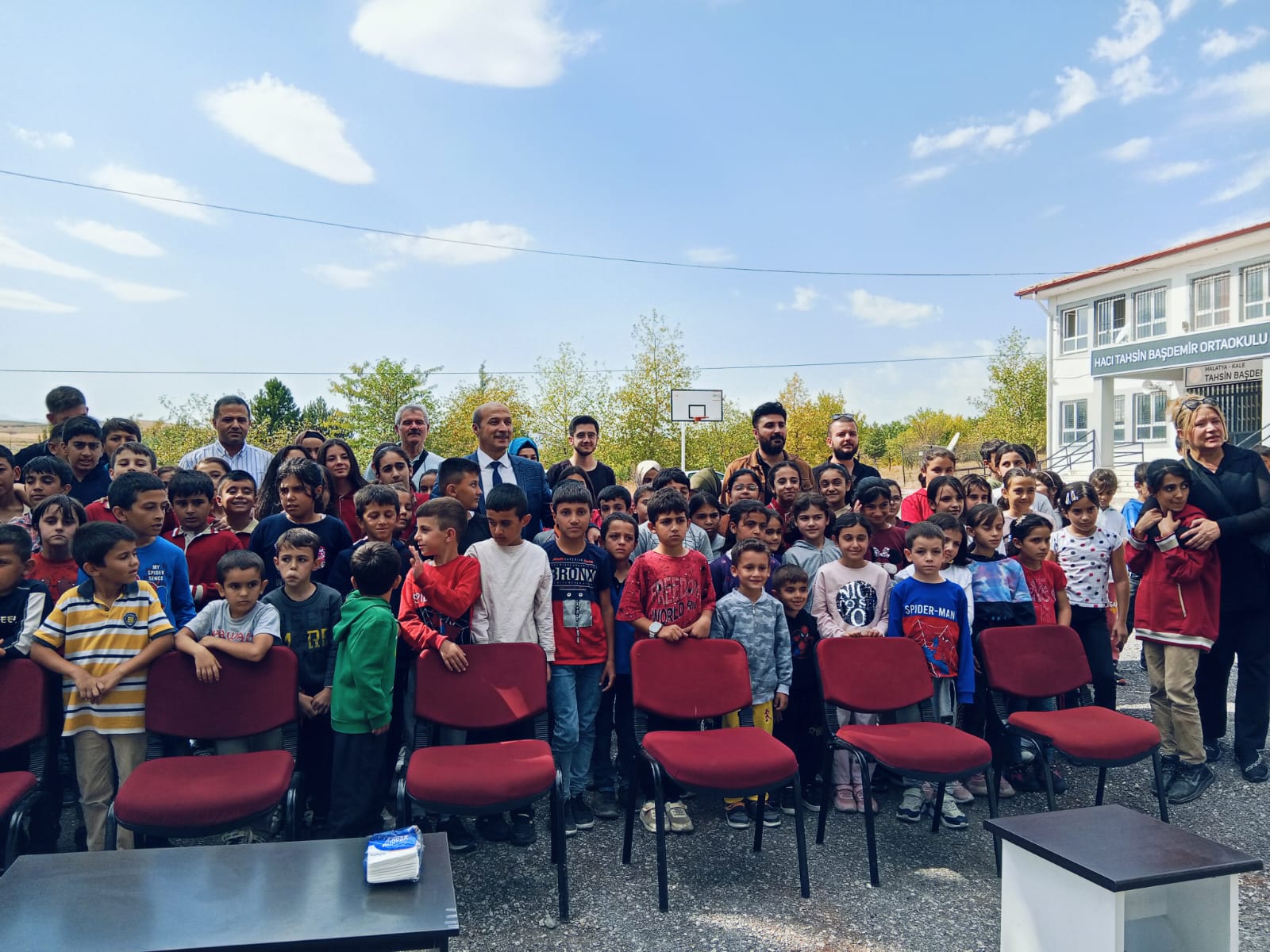 MALATYA BÜYÜKŞEHİR BELEDİYESİ'NDEN  ÖĞRENCİLERE MORAL ETKİNLİĞİ