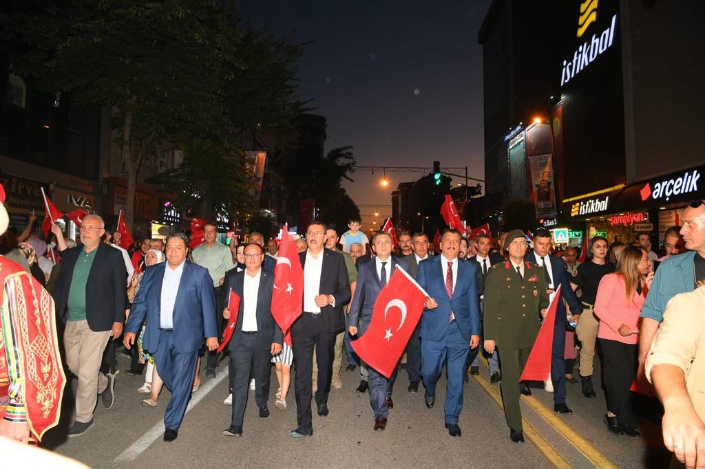 Malatya'da 15 Temmuz Kortej Yürüyüşü Gerçekleştirildi