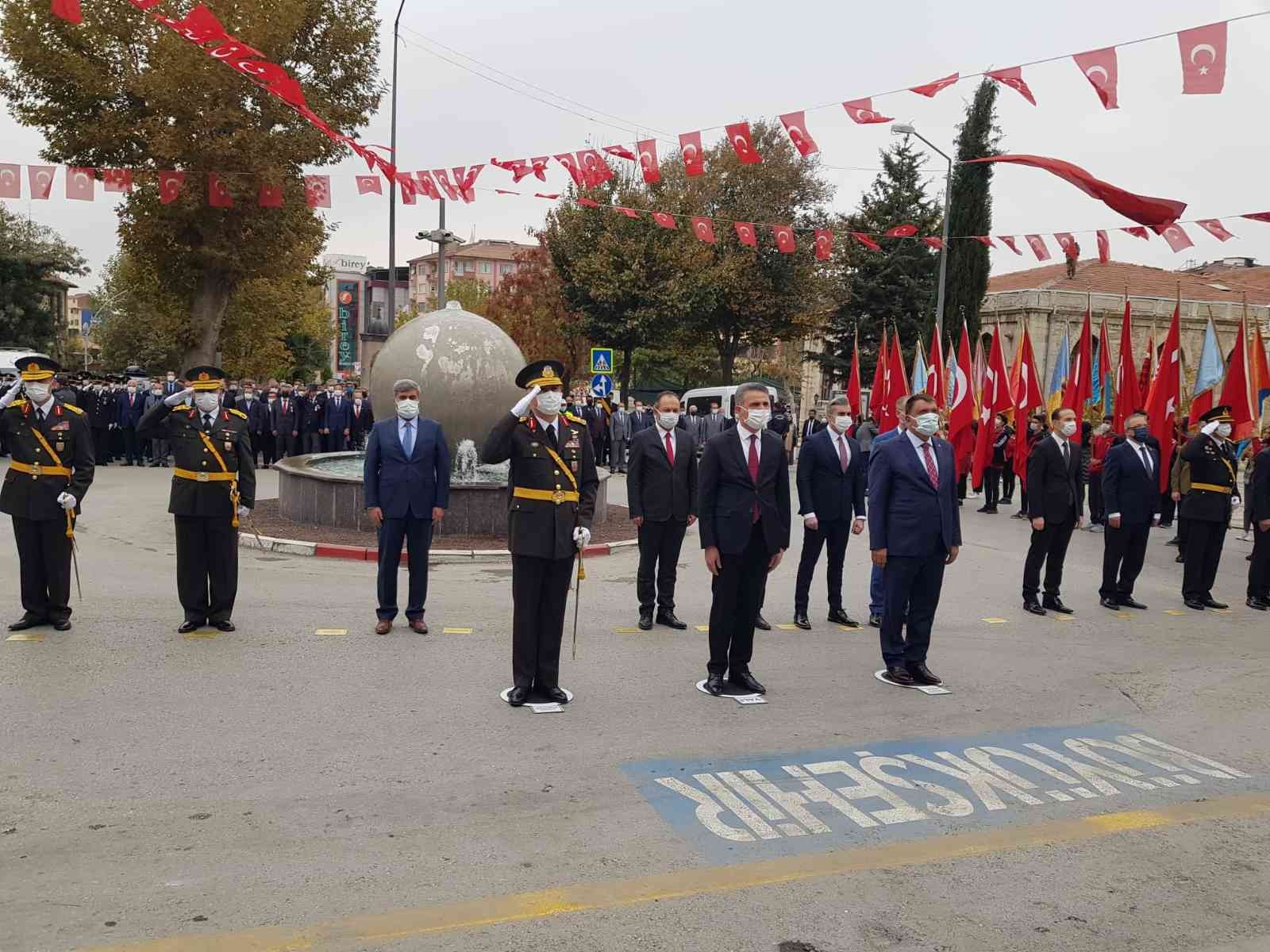 Malatya’da 29 Ekim kutlamaları başladı