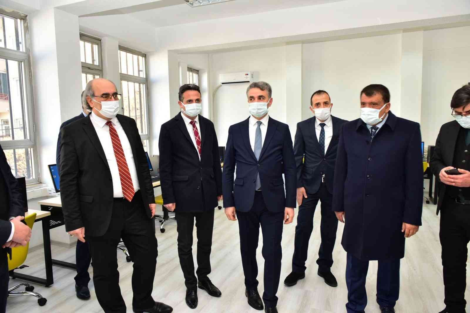 Malatya’da 86 okul kütüphaneye kavuştu