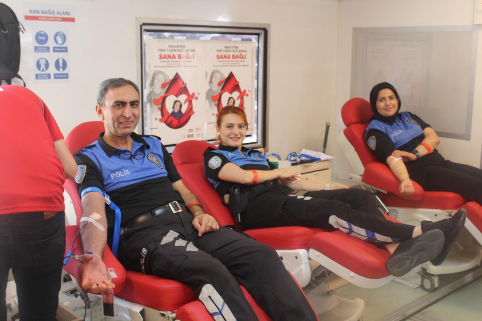 Malatya Polisinden Kan Bağışı
