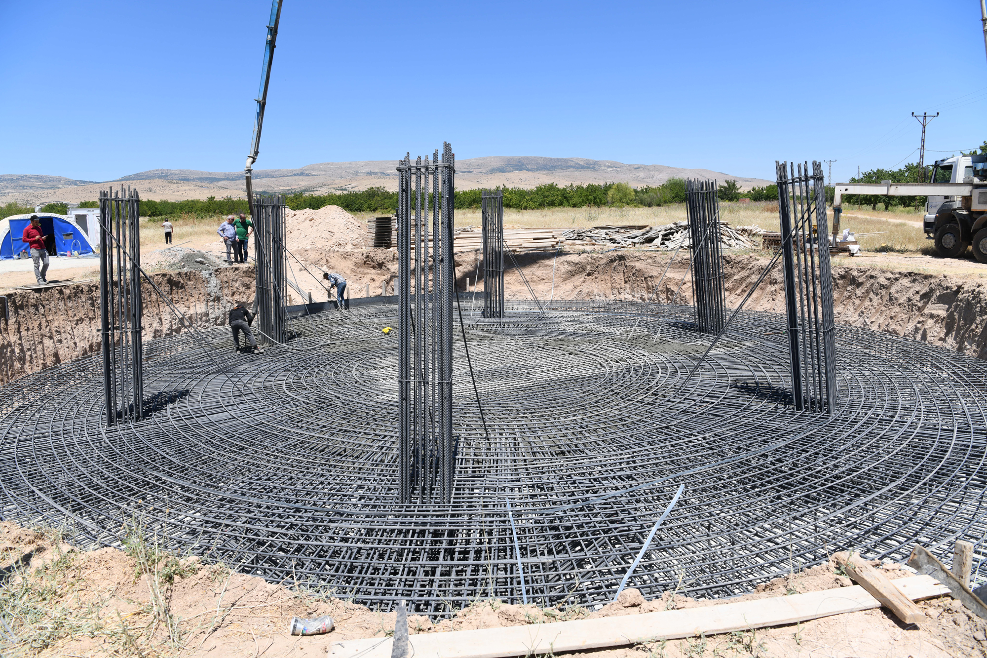 Maski Depreme Dayanıklı Depolar İnşa Ediyor