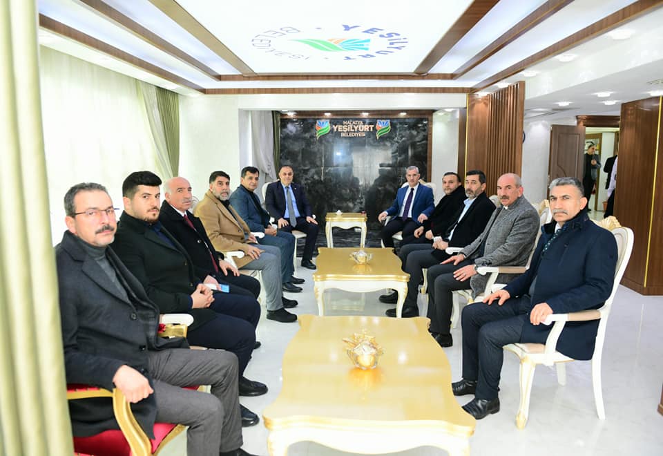 MHP'den Başkan Çınar'a Ziyaret