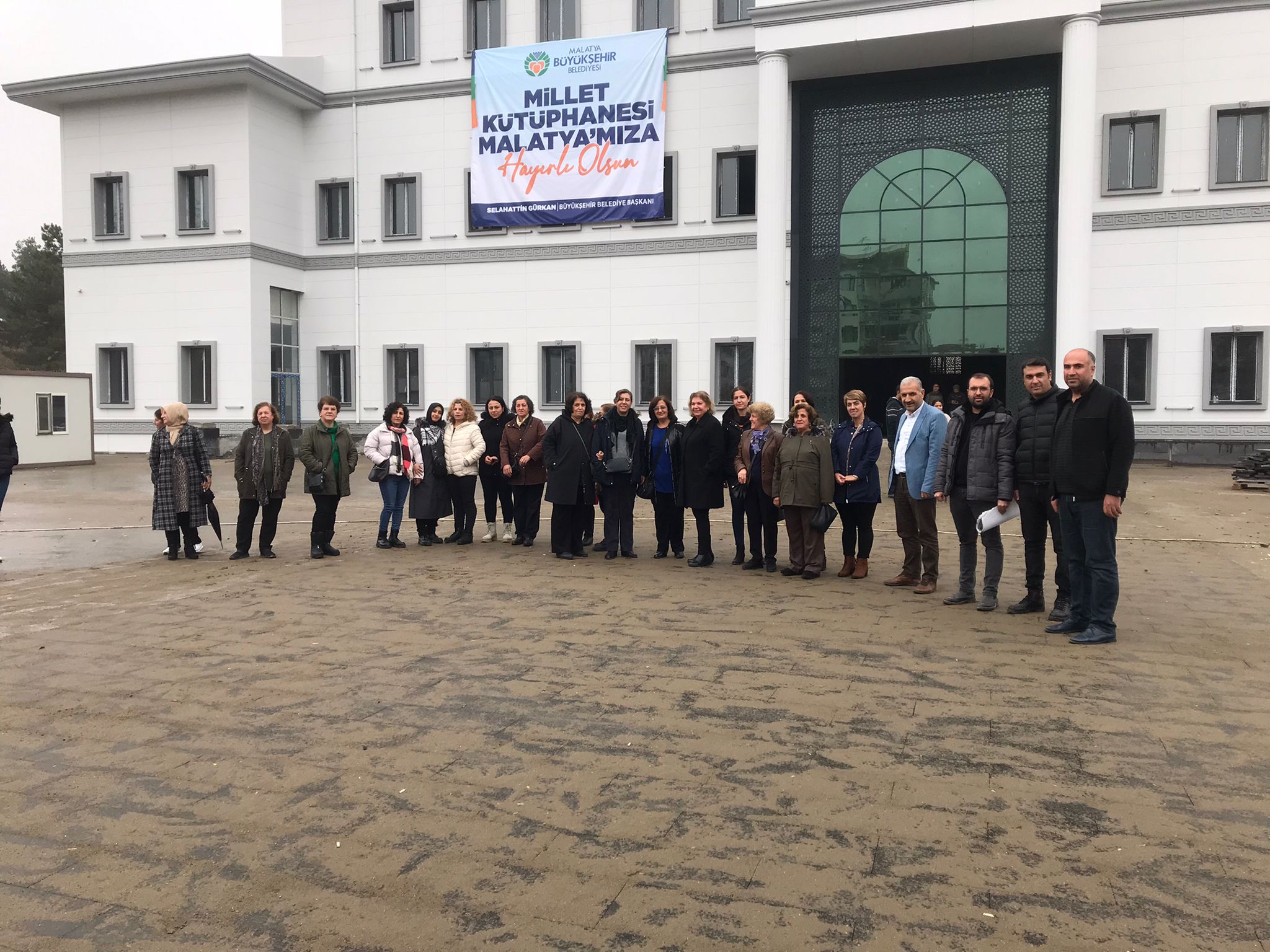 Muhtar ve Mahalleliye "Hizmet" Gezisi