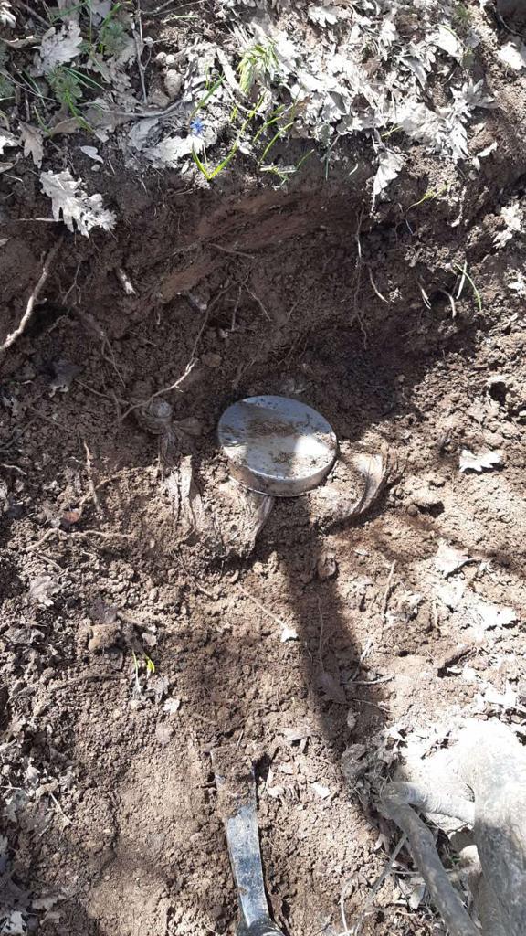 Muş'ta Toprağa Gömülü Halde Patlayıcı Ele Geçirildi