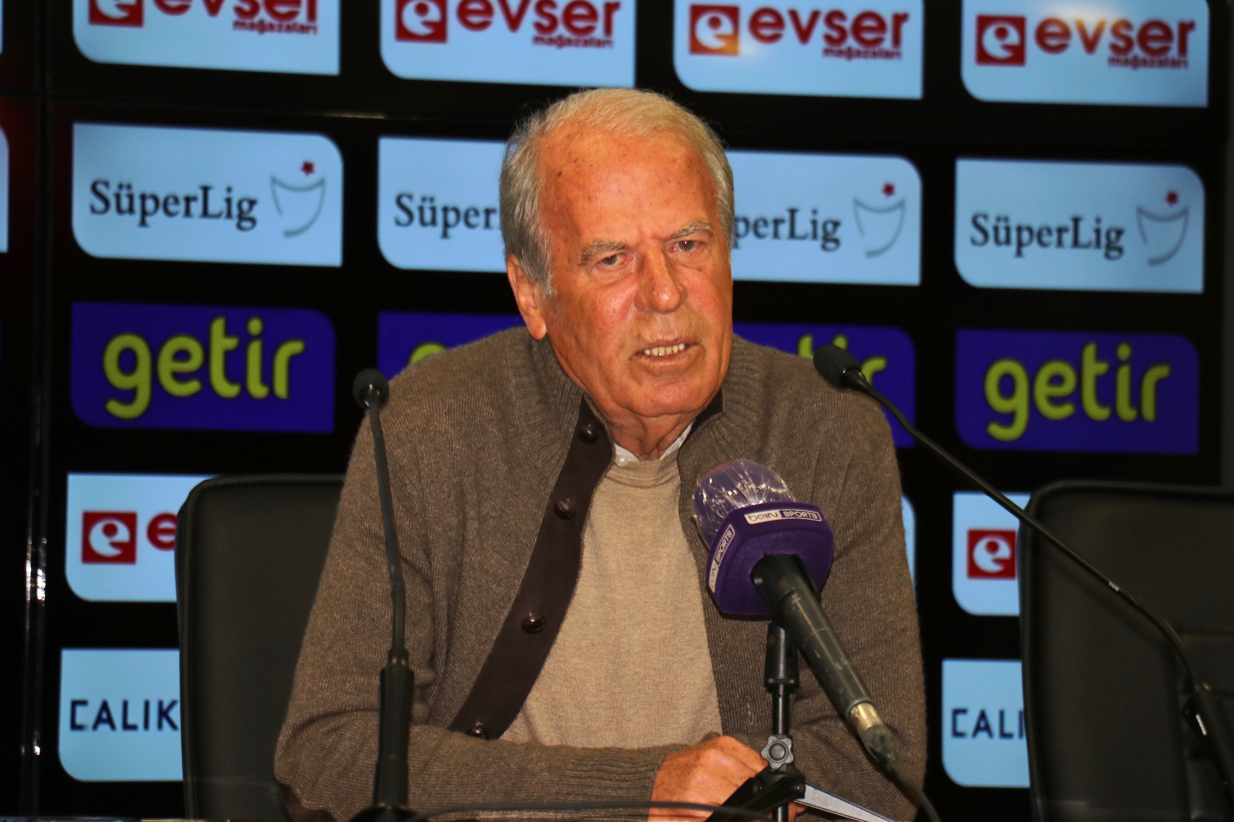 Mustafa Denizli: "Moralli bir ekibe karşı sahaya çıktık"