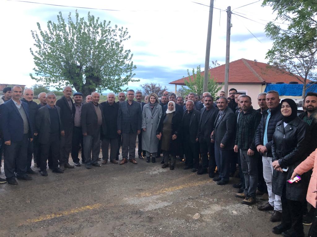 Ölmeztoprak, " AK Parti Olarak Temel Değerlerimiz Hak, Adalet ve Hizmet"