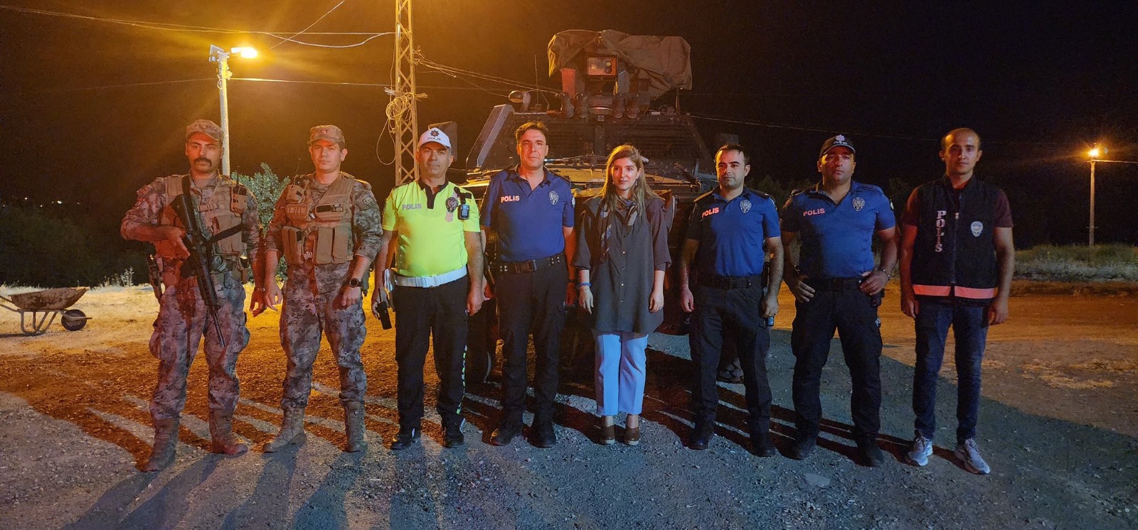 Ölmeztoprak Görevi Başındaki Güvenlik Güçlerinin Bayramını Kutladı