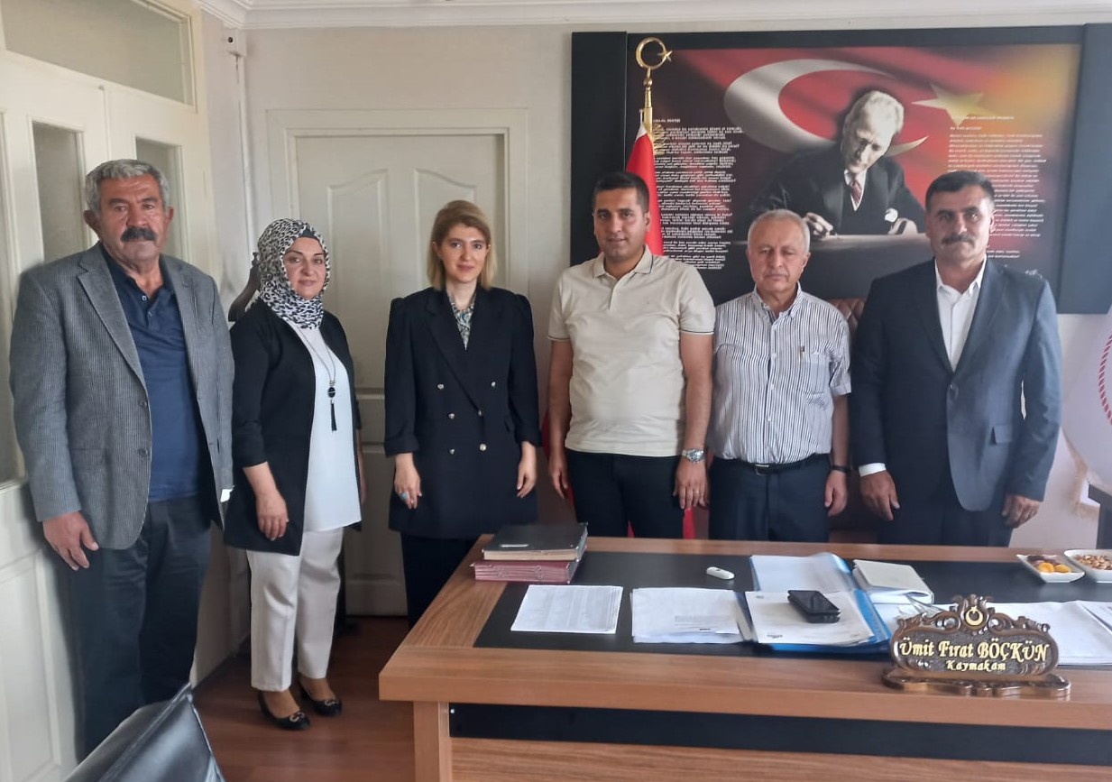 Ölmeztoprak'tan Akçadağ Kaymakamına Ziyaret