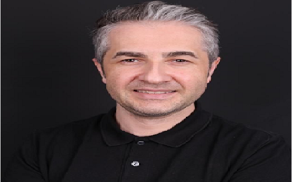 Op. Dr. Oğuzhan Aydoğdu: "Meme büyümesi erkekte özgüveni azaltıyor"