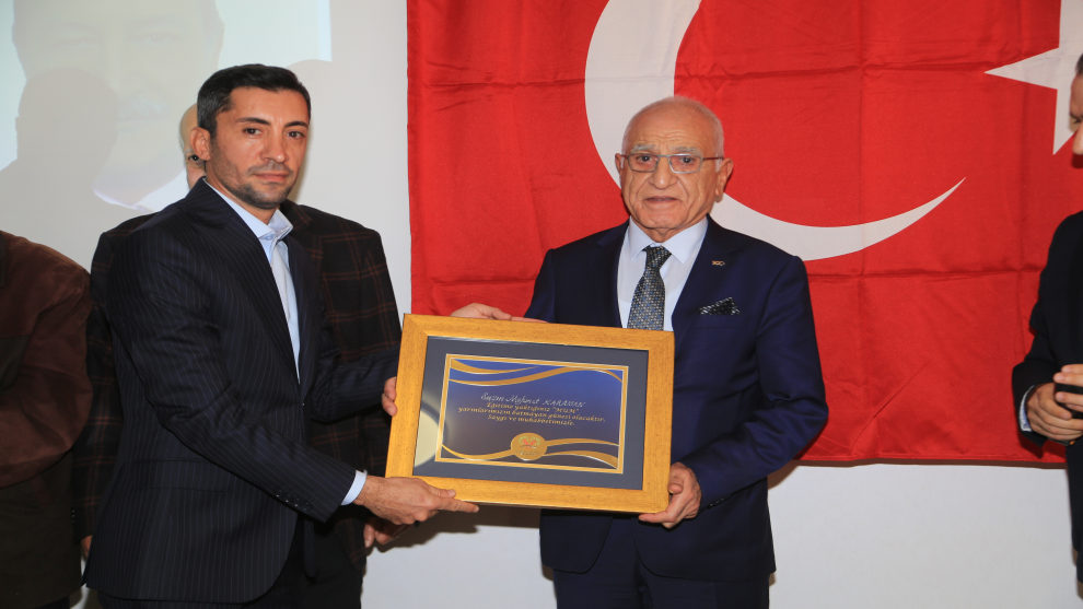 Pütürge – Doğanyol Eğitim Vakfı'ndan "İz Bırakanlar" Programı