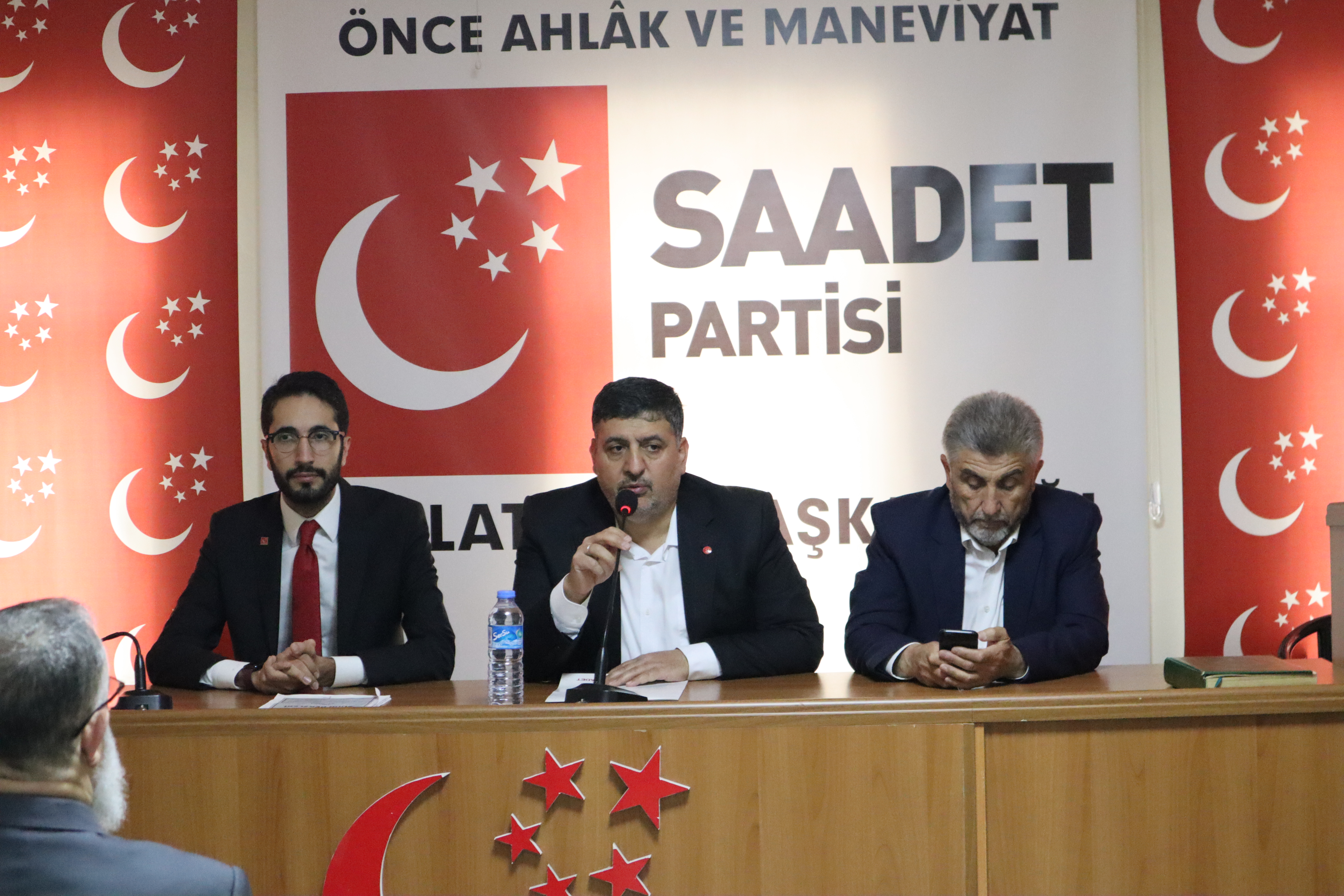 Saadet Partisi'nde Bayramlaşma Töreni Düzenlendi