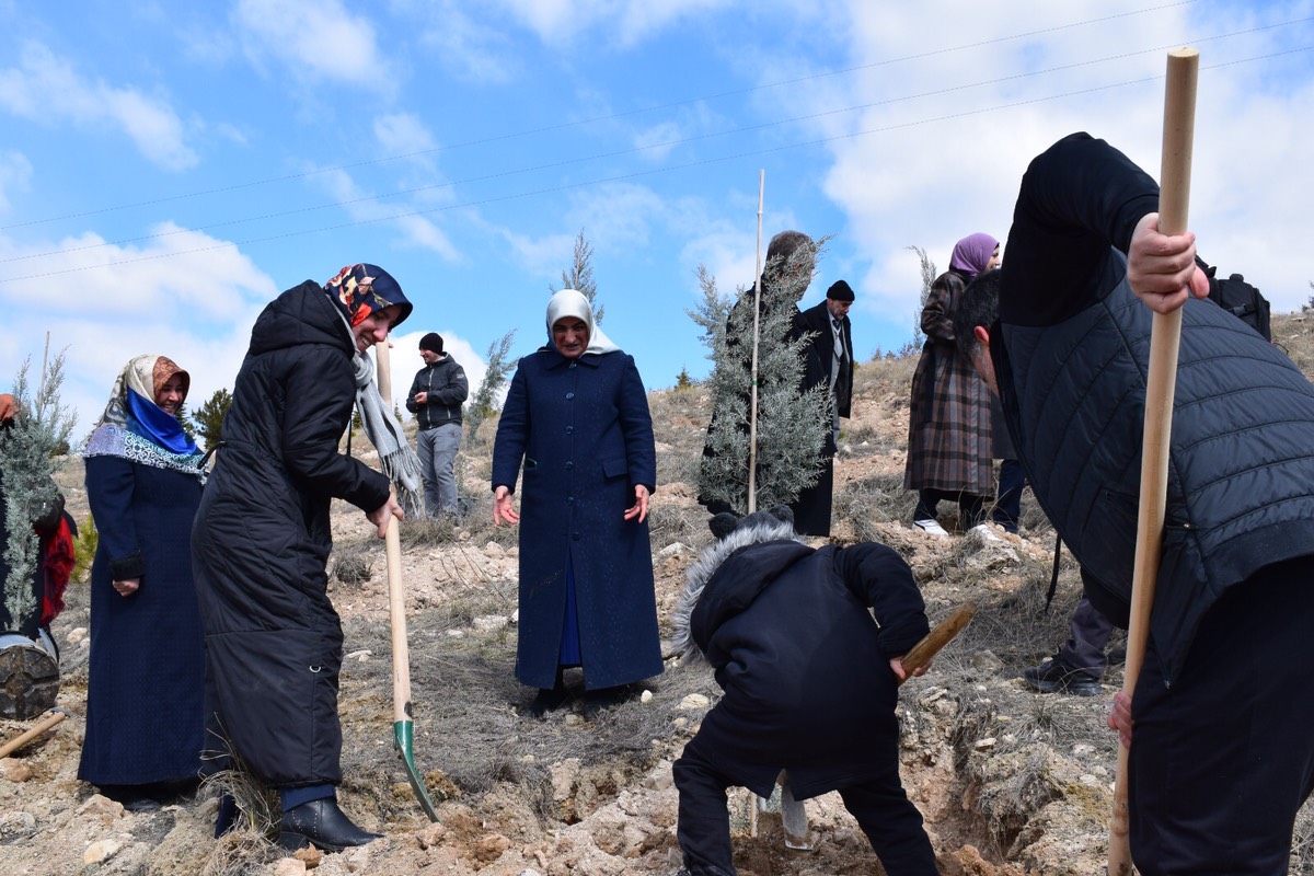 Saadet Partisinden Oğuzhan Asiltürk'e Vefa