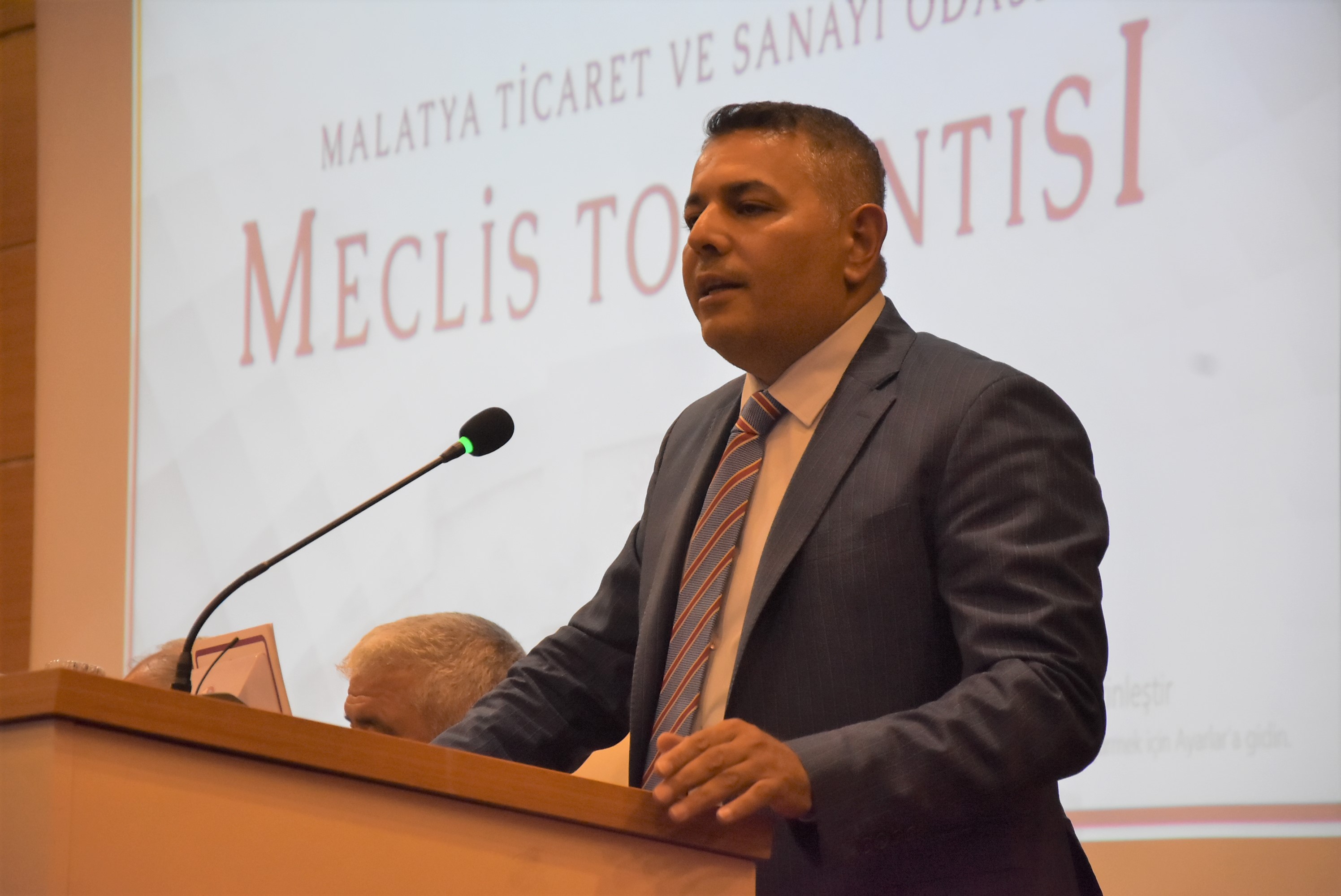 Sadıkoğlu: “Nefes kredisinde limit artırılmalı, faiz oranı düşürülmeli”