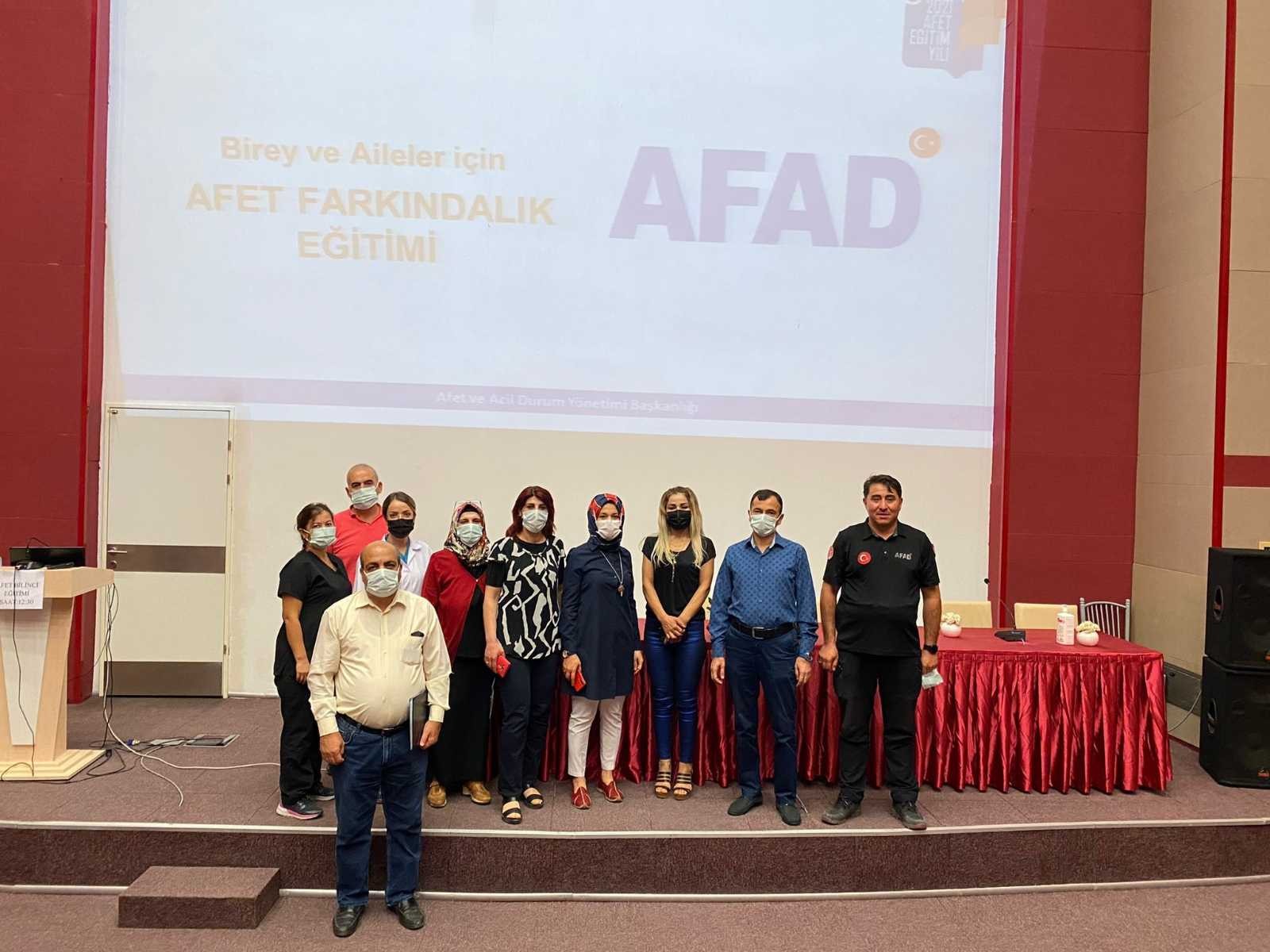 Sağlıkçılara afet eğitimi