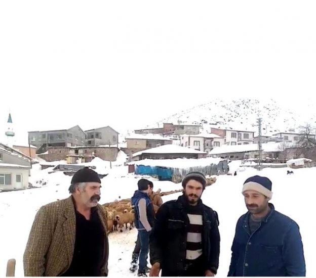 Salkonak Mahallesinin Yolu 1 Haftadır Kapalı