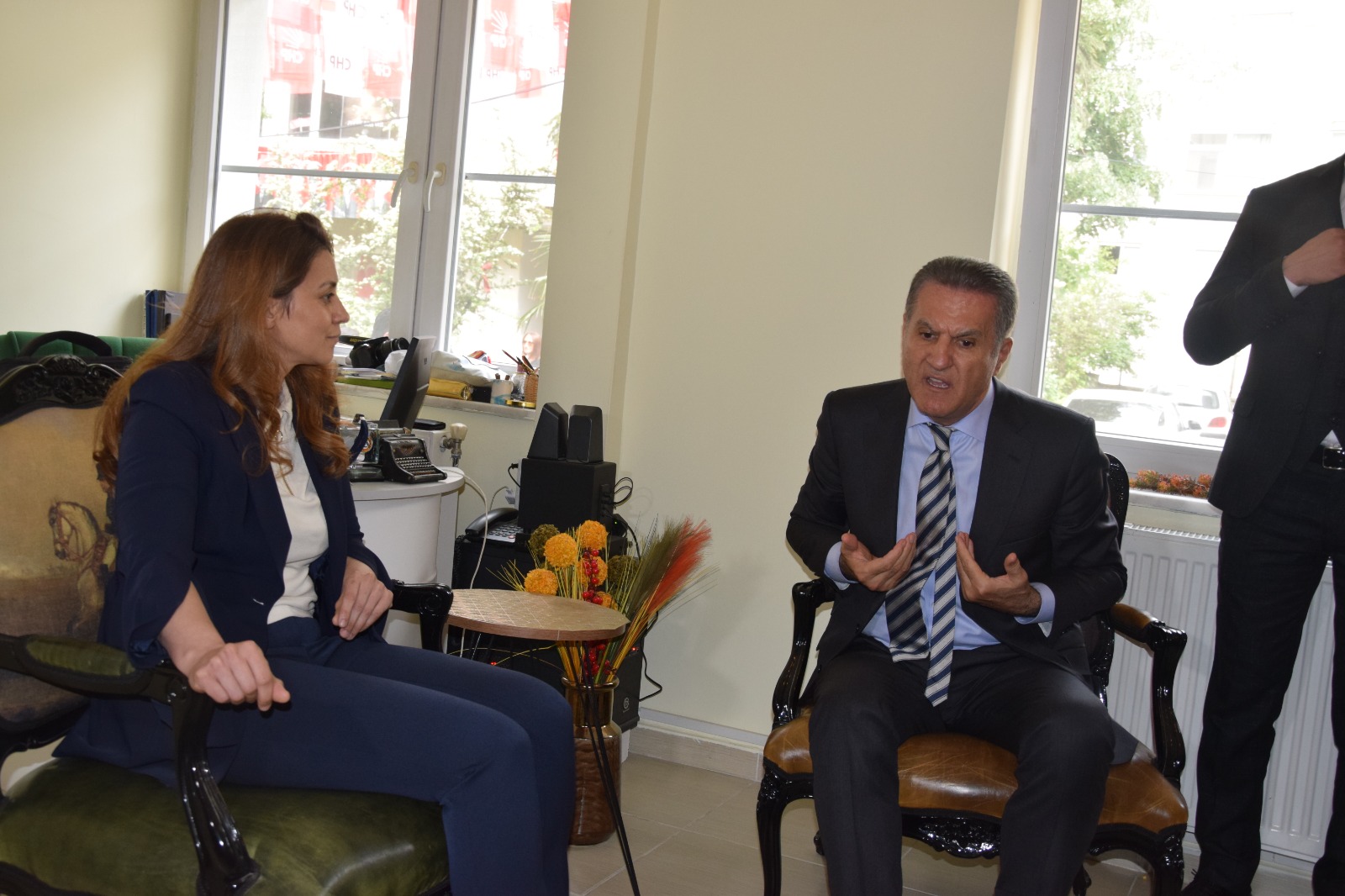 Sarıgül," Mültci Sorunu Çözümü Vicdani Ve Ahlaki Olmalı"