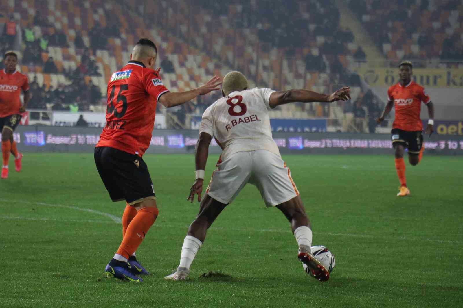 Spor Toto Süper Lig: Yeni Malatyaspor: 0 - Galatasaray: 0