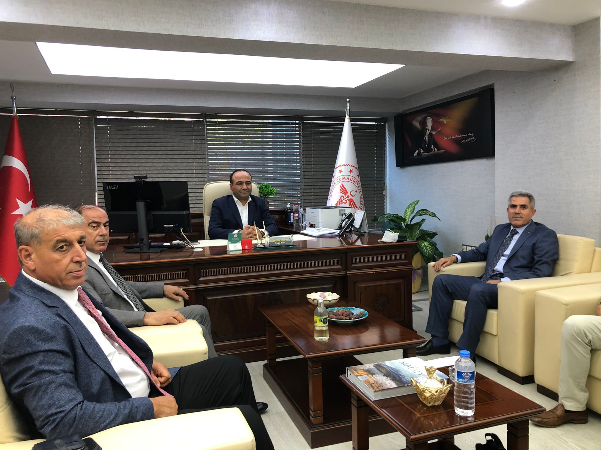 Türk-İş Temsilcilerinden Sağlık Müdürlüğüne Hayırlı Olsun Ziyareti