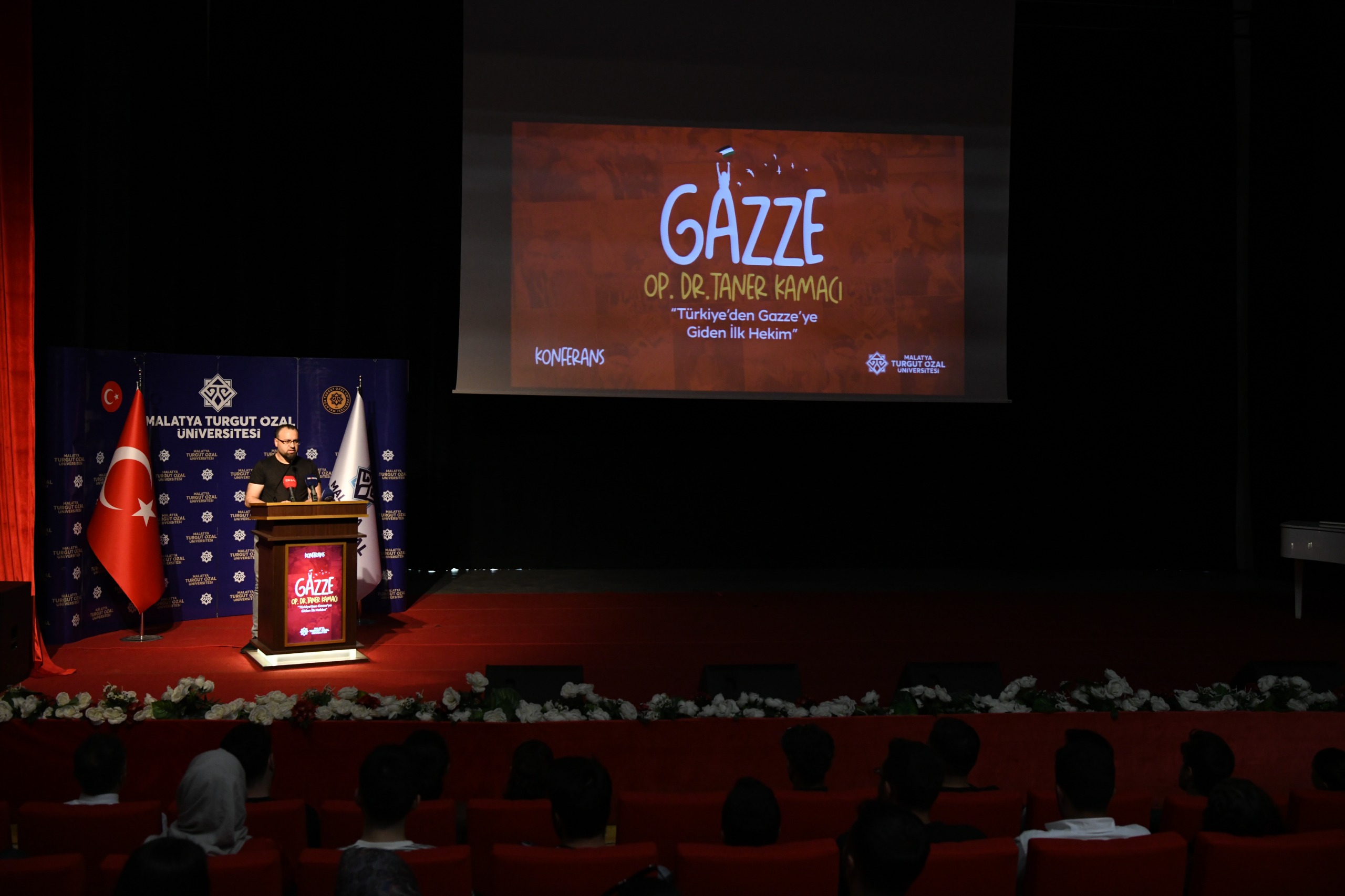 Türkiye’den Gazze'ye Giden İlk Hekim Taner Kamacı Konferansı Düzenlendi
