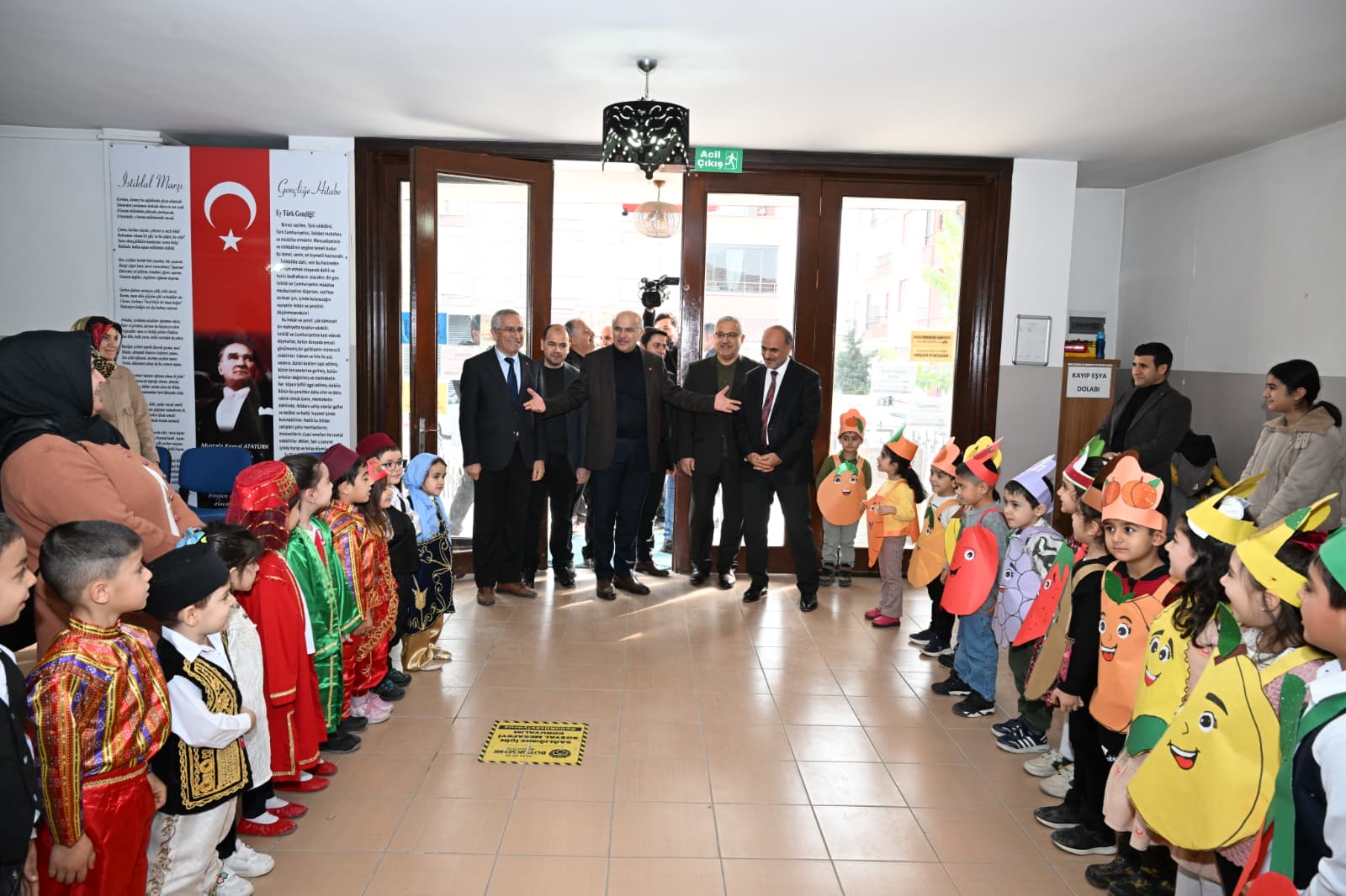 Tutum, Yatırım ve Türk Malları Haftası’nda konuşan Başkan Er,