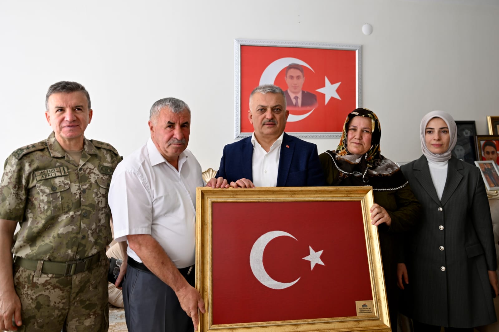 Vali Ersin Yazıcı Şehit Ailelerini Ziyaret Etti