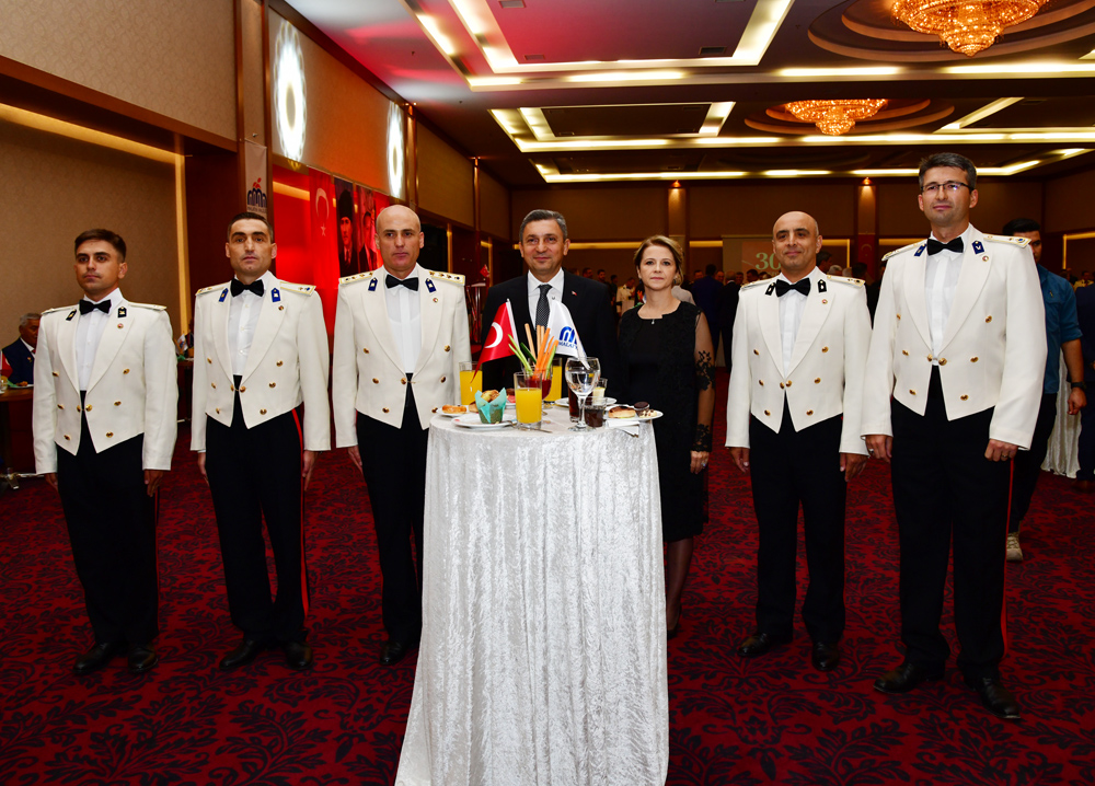 Vali Şahin 30 Ağustos Resepsiyonu Düzenledi