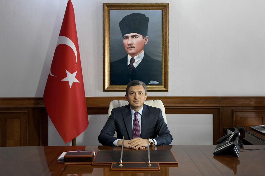 Vali Şahin'den 23 Nisan Mesajı